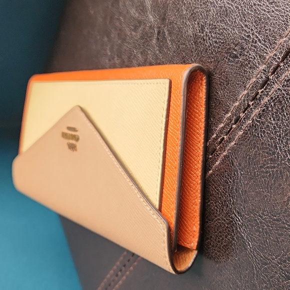 Coach two tone long wallet - Picture 8 of 10